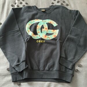 Obey crewneck hoodie